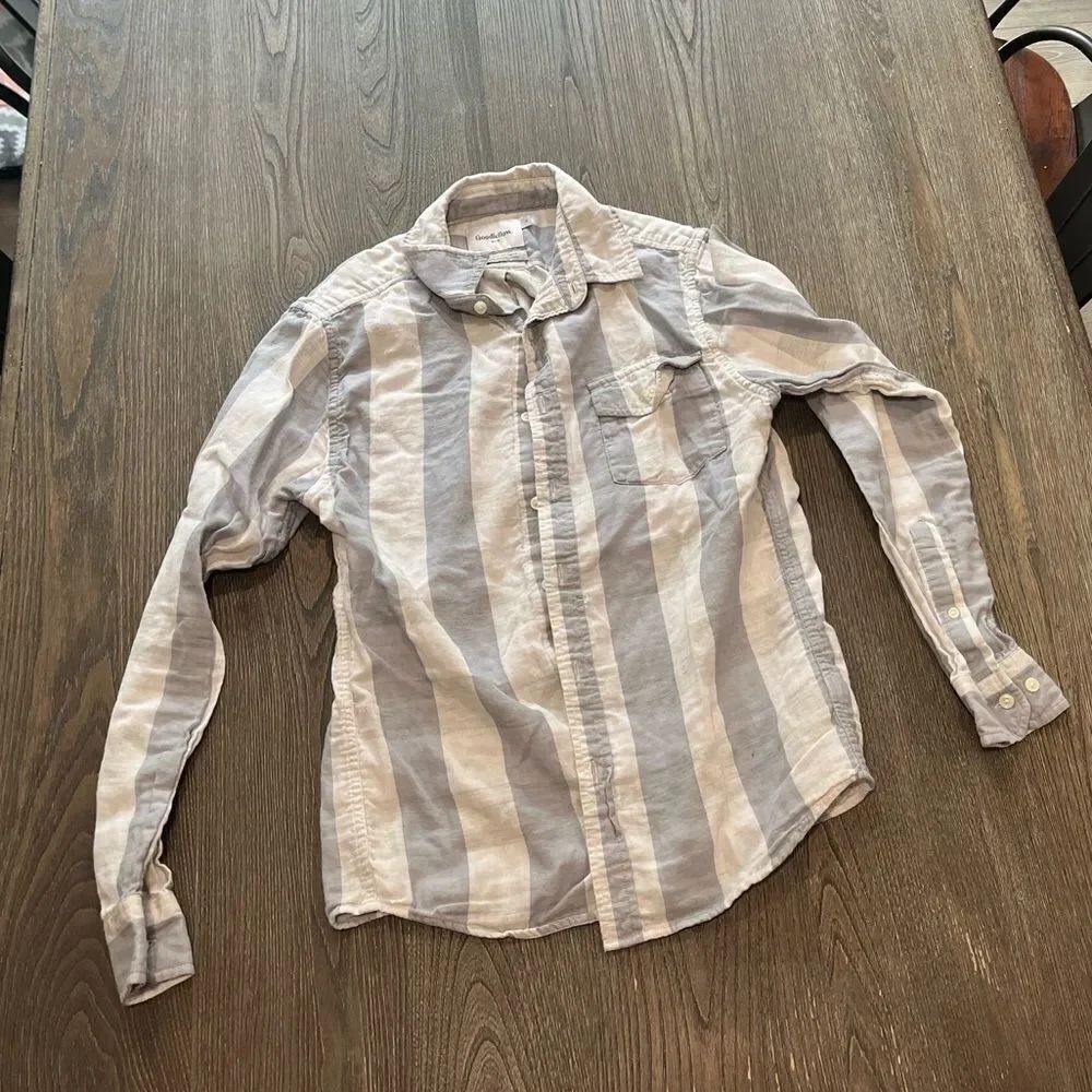 Goodfellow & Co. Cotton Cream Gray Button Up Collared Shirt Size S